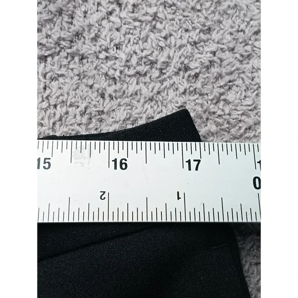 DKNY Women's Black Dress Pants Slim Leg Stretch Size 12 Old Money Classy Office - Picture 10 of 10